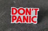 Hitch hikers Guide to Galaxy Don't Panic pin